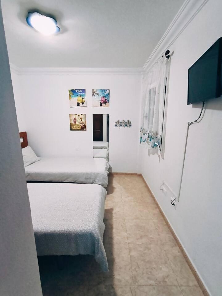 Famara Surf Wifi Apartment Luaran gambar